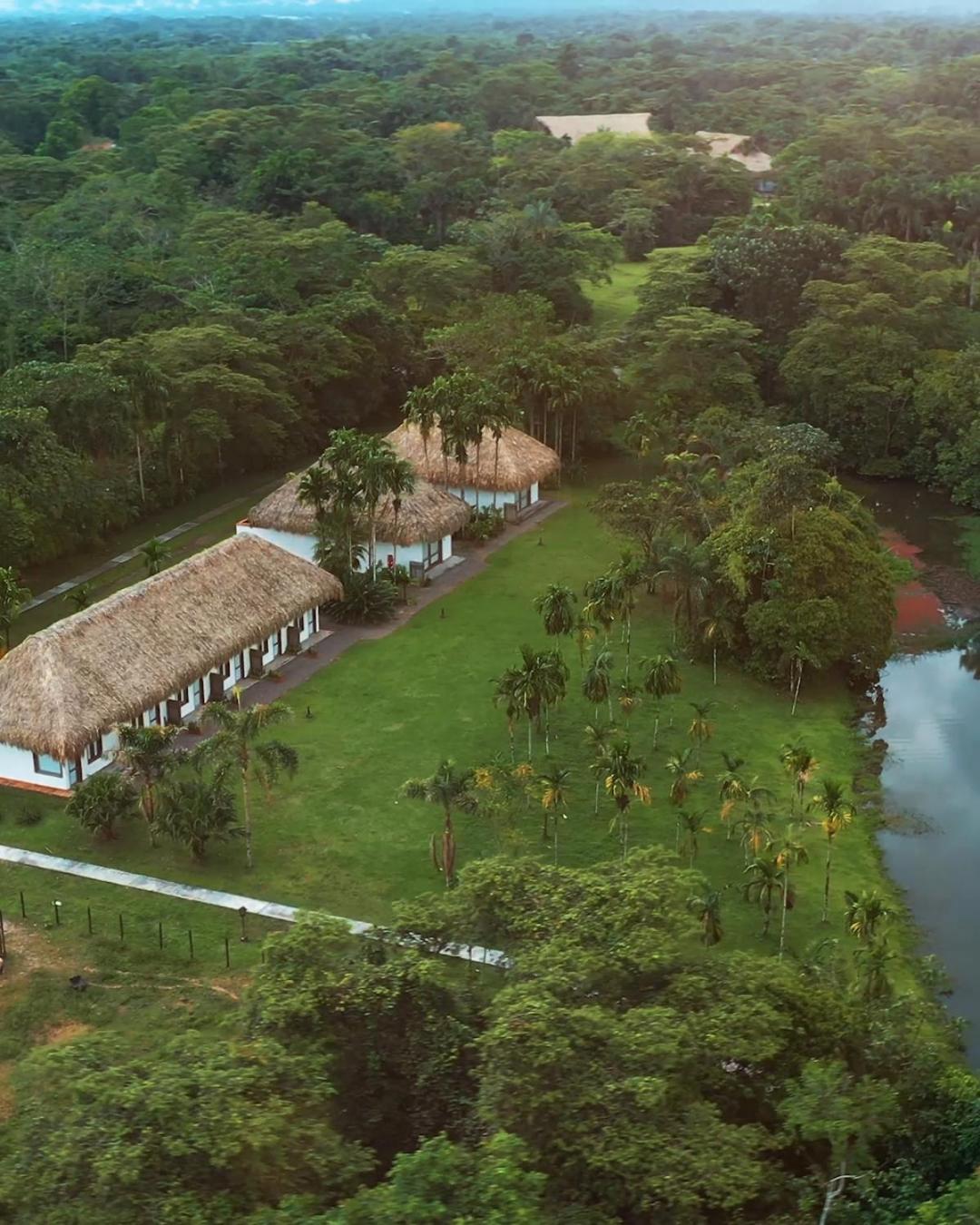 Hotel Reserva De Piedemonte ビリャビセンシオ エクステリア 写真