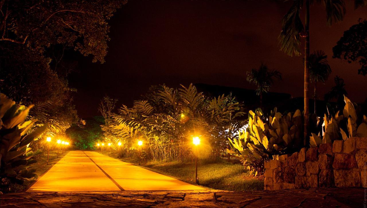 Hotel Reserva De Piedemonte ビリャビセンシオ エクステリア 写真